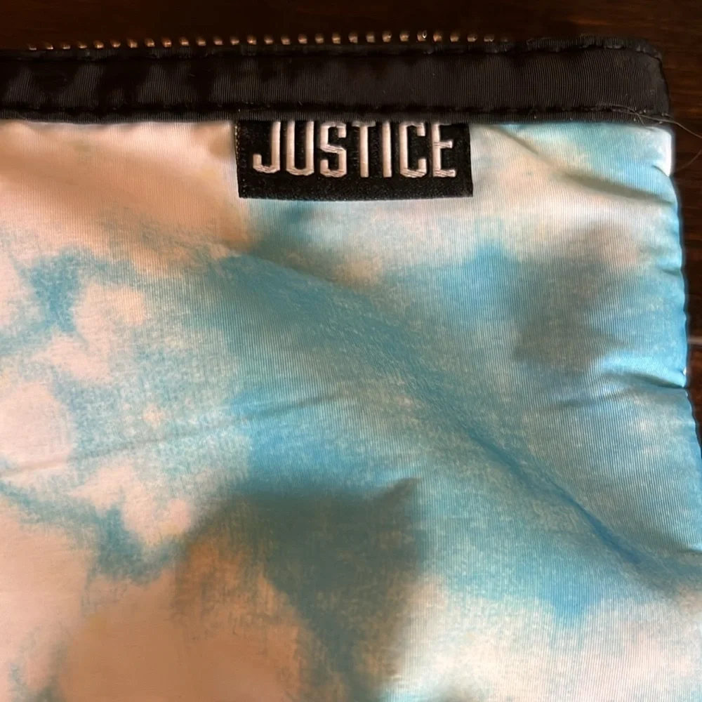 Justice cosmetic bag EUC